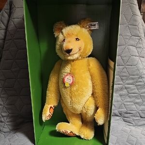 Steiff Dickey Bear In Box With COA. Number 1625/20000.